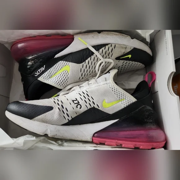 Nike Air Max 270 White and Black Sneakers - Picture 1 of 2